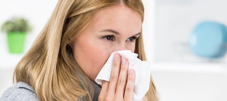 Bild: Welche Nasenpflege empfiehlt sich bei Nasenbluten?